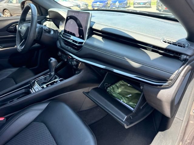 Used 2022 Jeep Compass Latitude AWD/4WD image 21