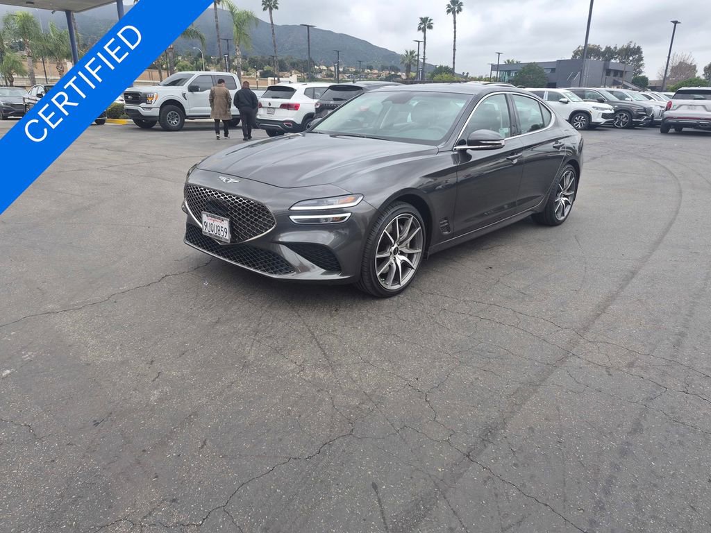 Used 2026 Genesis G70 2.5T image 3