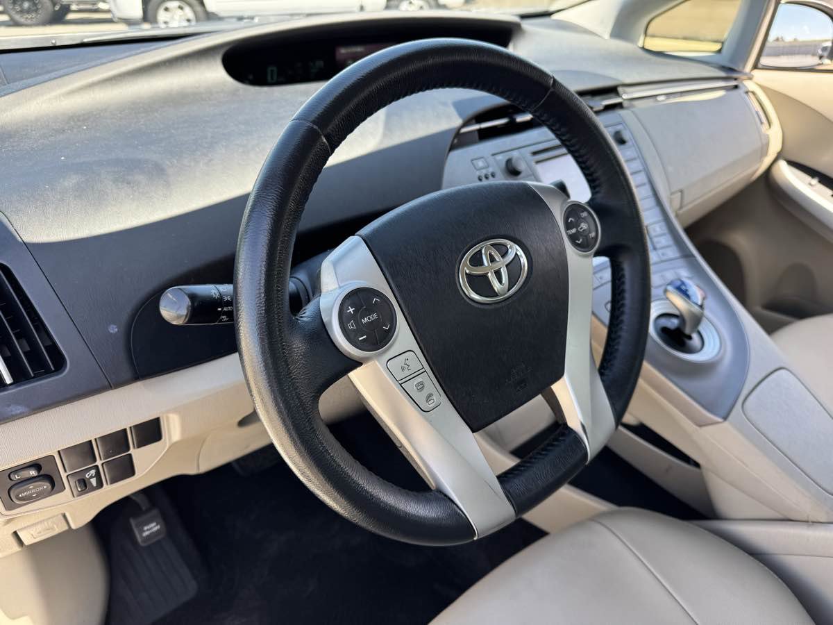 Used 2013 Toyota Prius Four FWD image 22