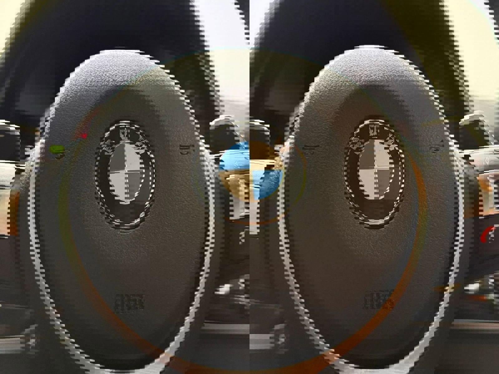 Used 2017 BMW X6 xDrive50i image 37