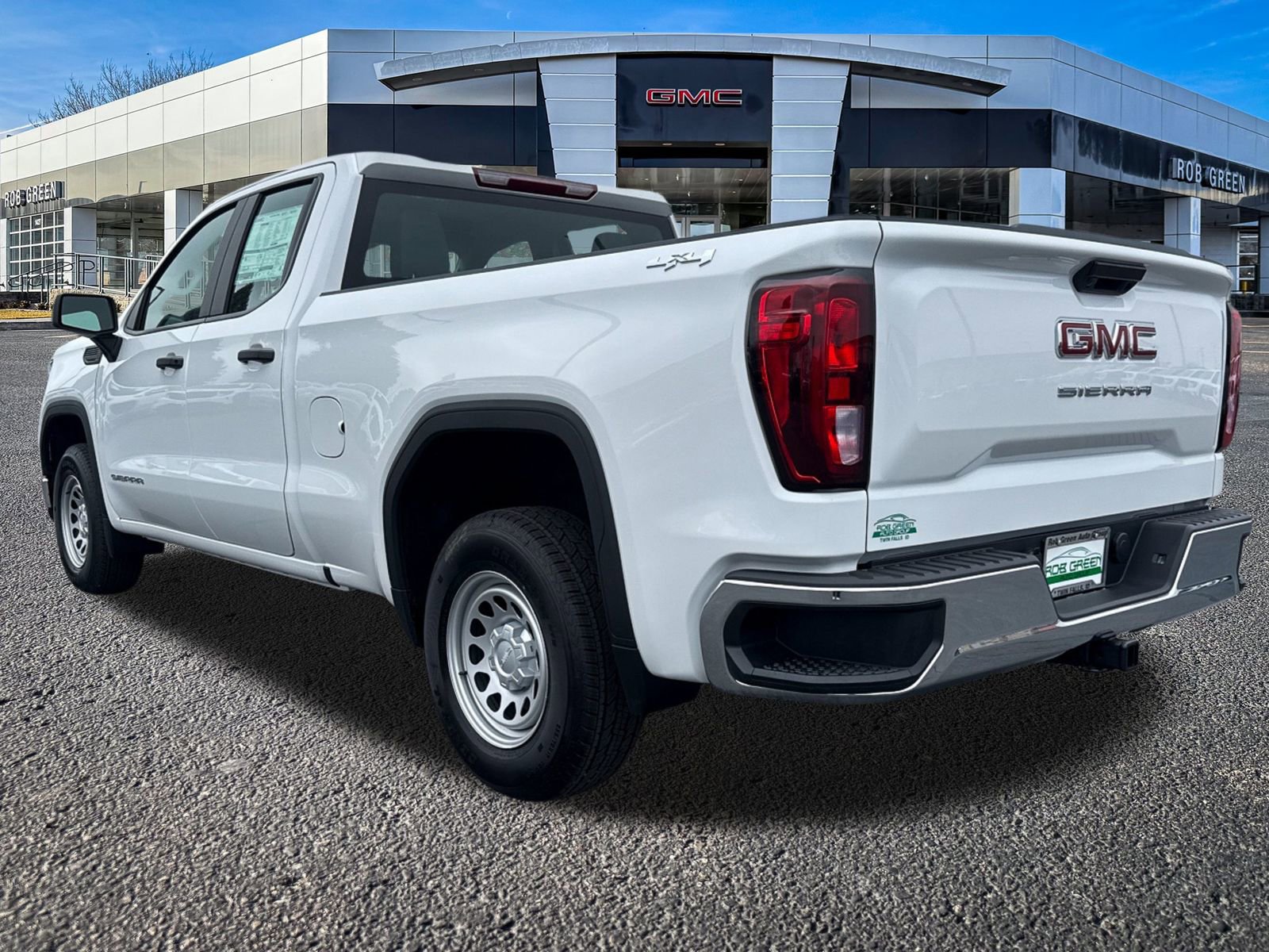 New 2026 GMC Sierra 1500 Pro w/ Trailering Package image 5