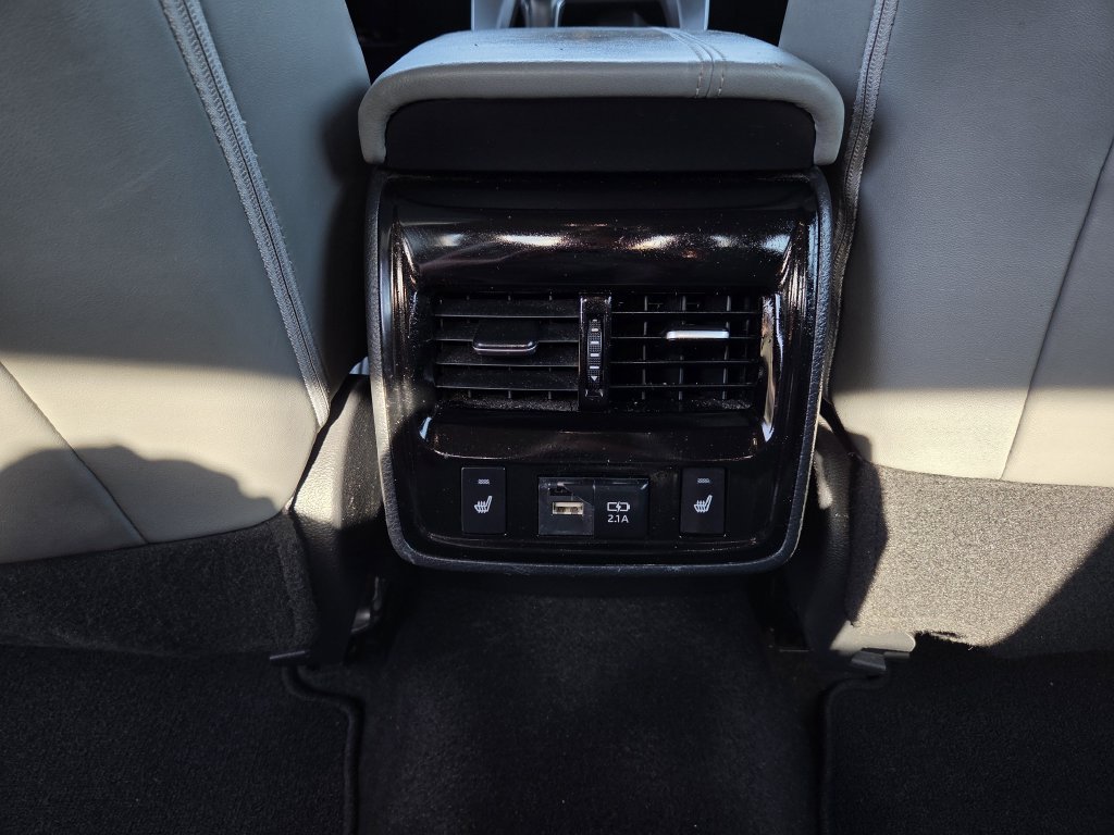 Used 2019 Toyota Avalon Limited w/ Advanced Safety Package FWD image 21