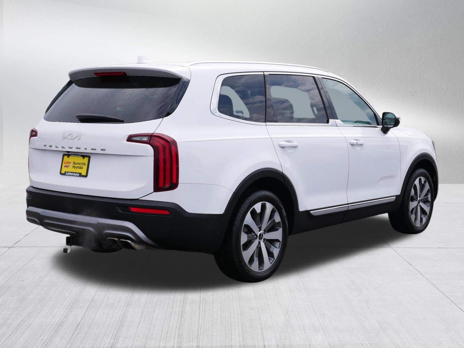 Used 2022 Kia Telluride EX w/ EX Premium Package FWD image 7