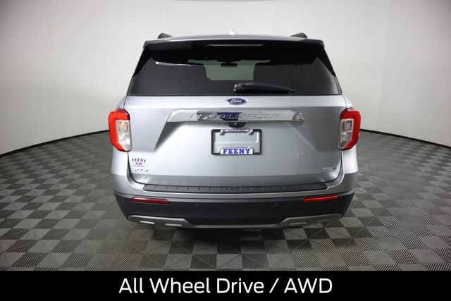 Used 2020 Ford Explorer XLT w/ Equipment Group 202A image 5
