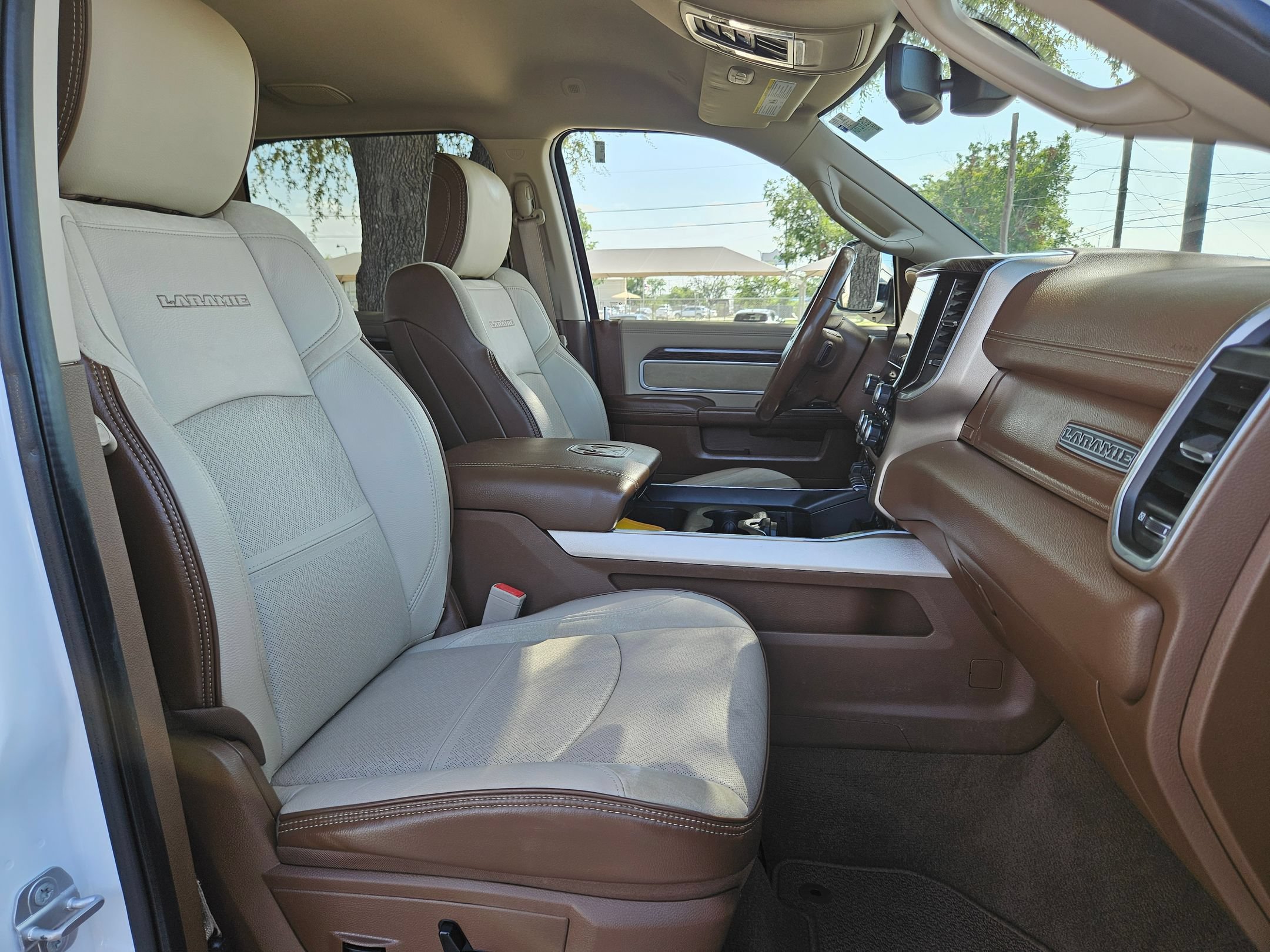 Used 2019 RAM 2500 Laramie AWD/4WD image 28