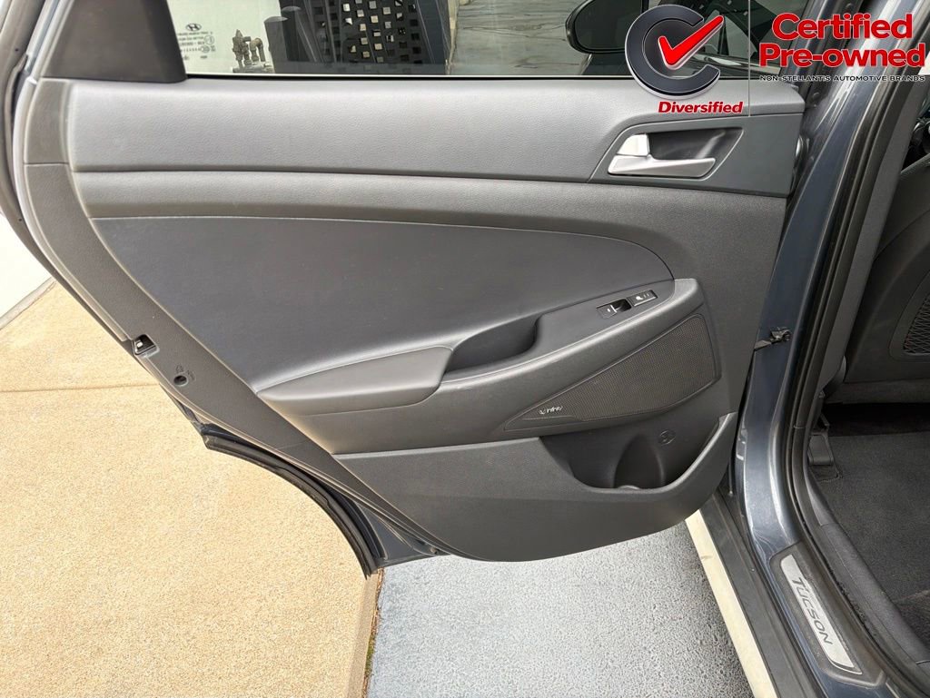 Used 2020 Hyundai Tucson Ultimate w/ Cargo Package FWD image 36