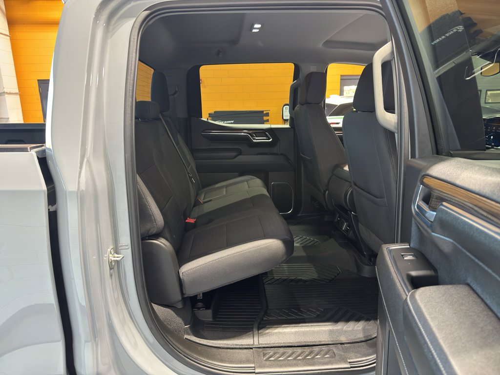 Used 2024 Chevrolet Silverado 1500 RST image 20