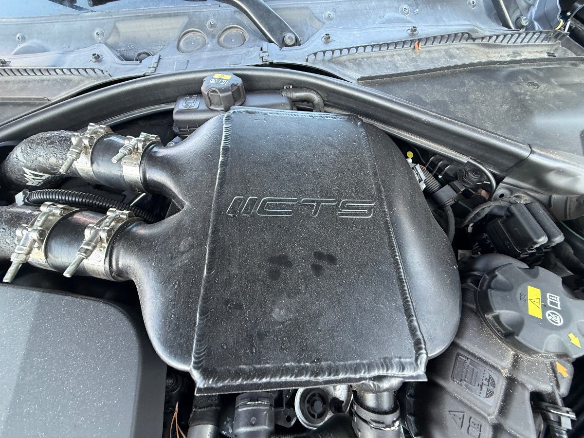 Used 2015 BMW M4 Convertible RWD image 39