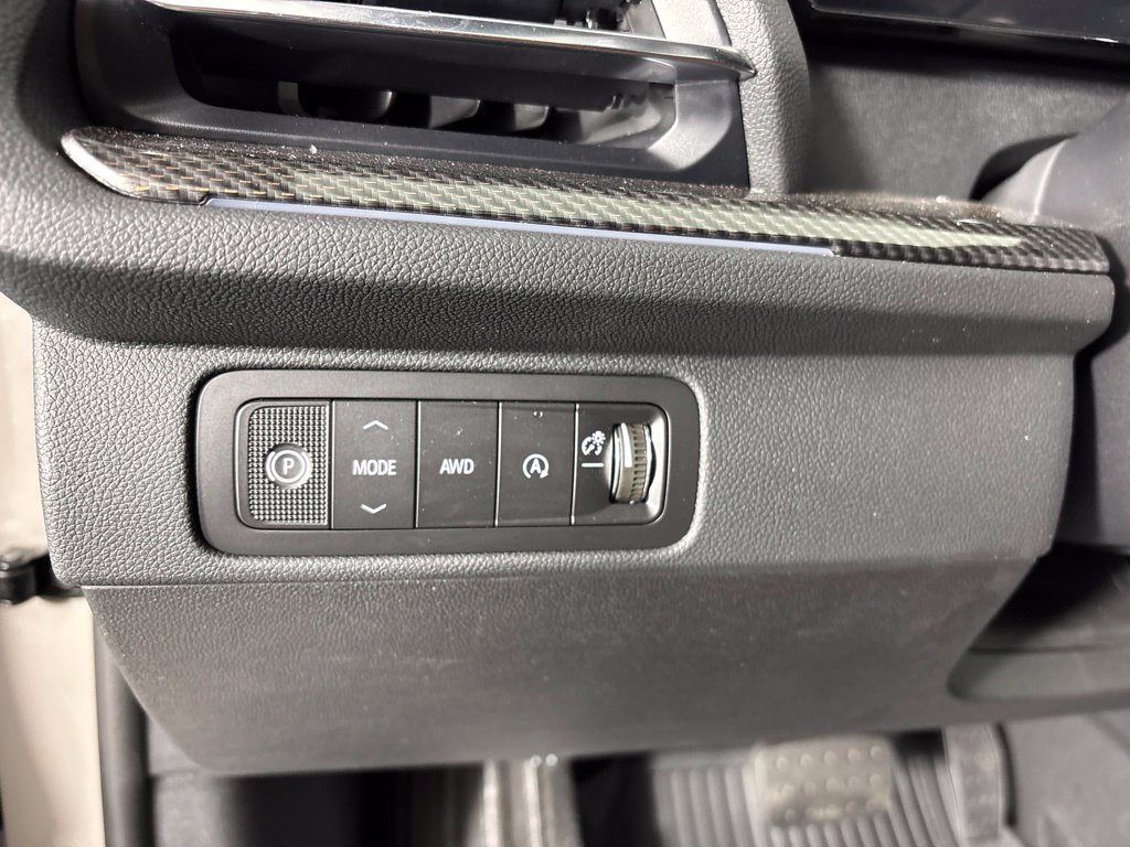 New 2027 Chevrolet Traverse Z71 w/ Enhanced Driving Package AWD/4WD image 34