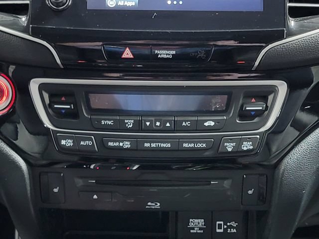 Used 2022 Honda Pilot Touring image 21