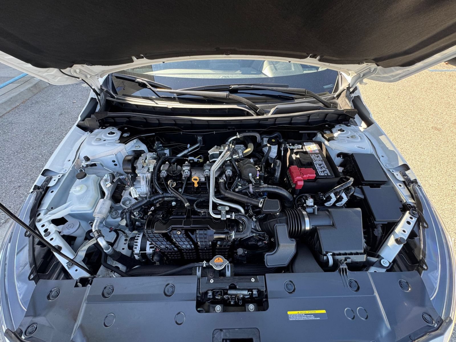 Used 2025 Nissan Altima 2.5 SV FWD image 33