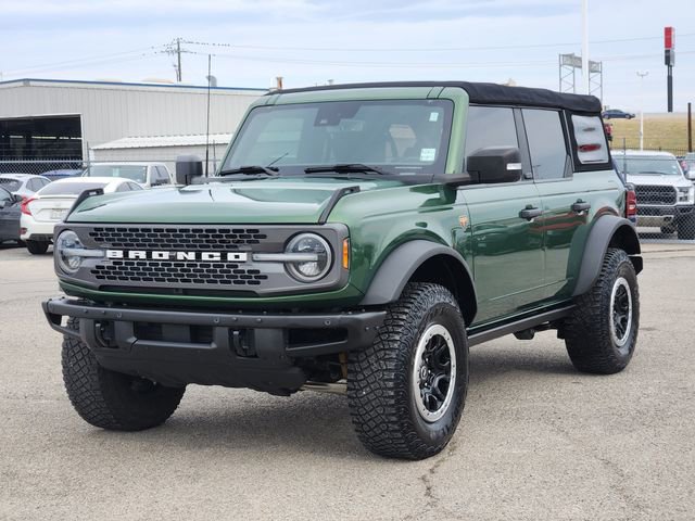 Used 2022 Ford Bronco Badlands w/ Sasquatch Package AWD/4WD image 3
