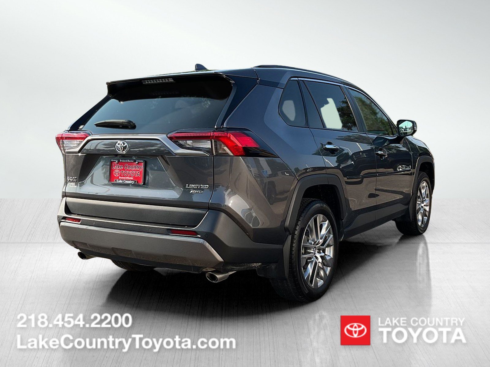 Used 2021 Toyota RAV4 Limited w/ Limited Grade Weather Package AWD/4WD image 5