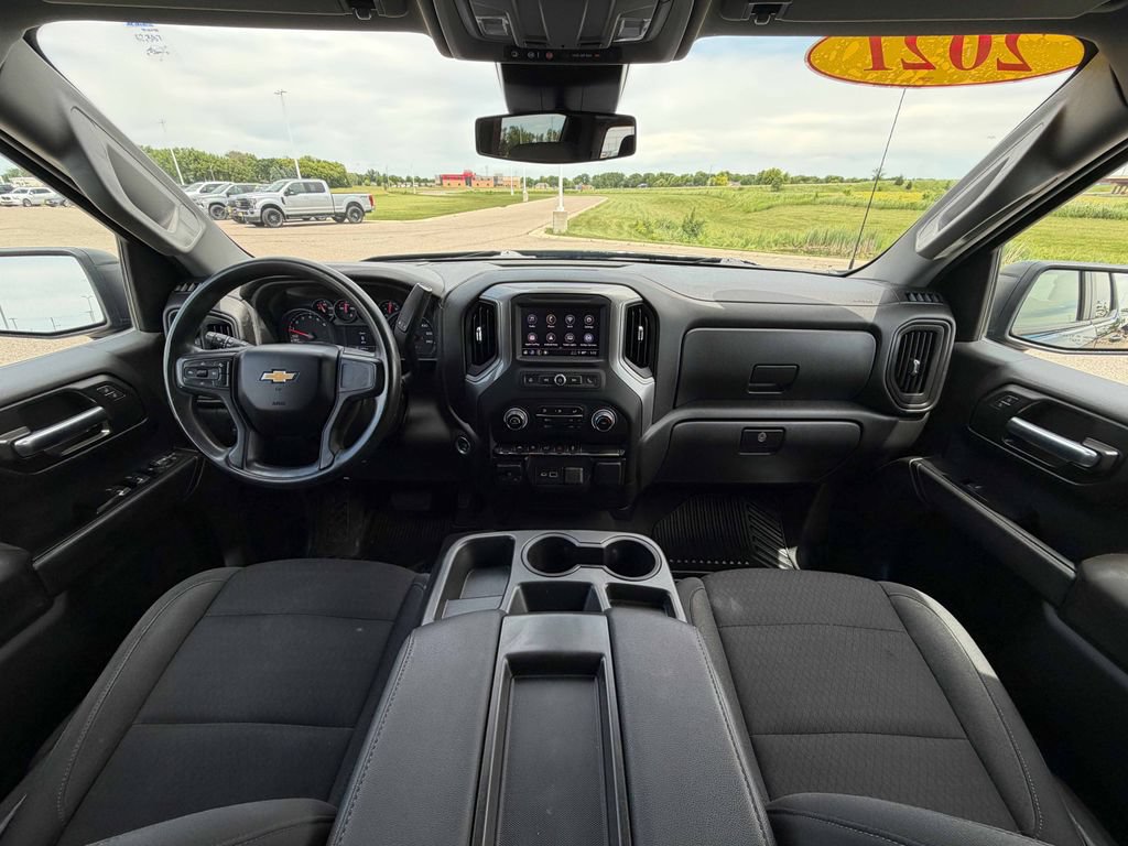 Used 2023 Chevrolet Silverado 1500 Custom AWD/4WD image 26