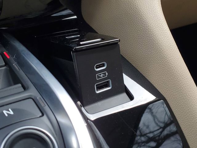 Used 2025 Acura MDX FWD image 21