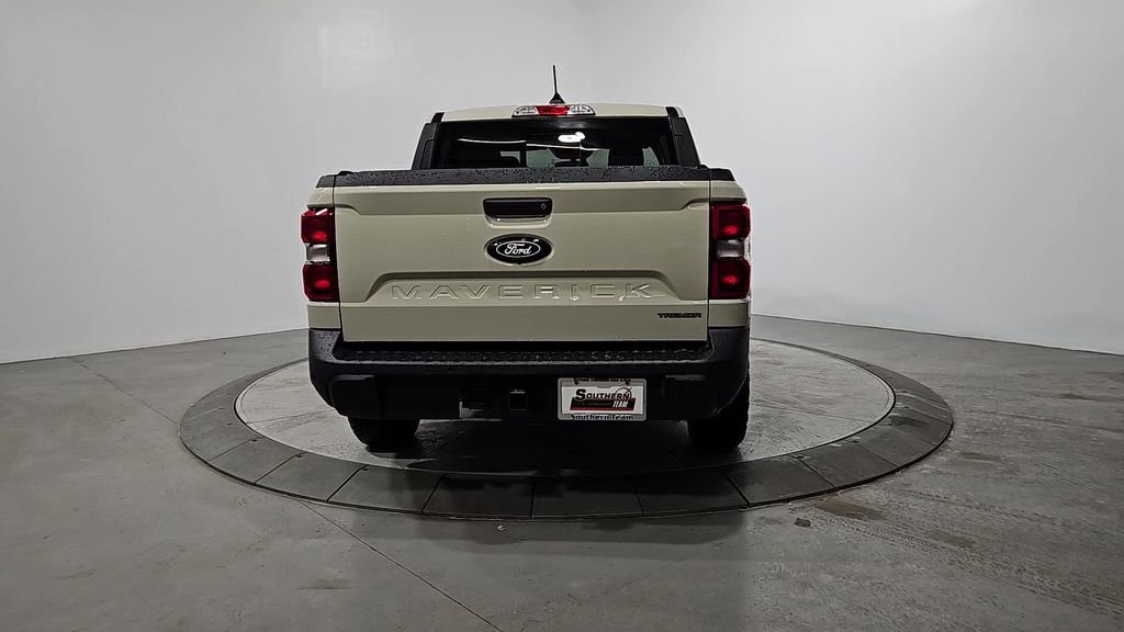 Used 2025 Ford Maverick Tremor image 4