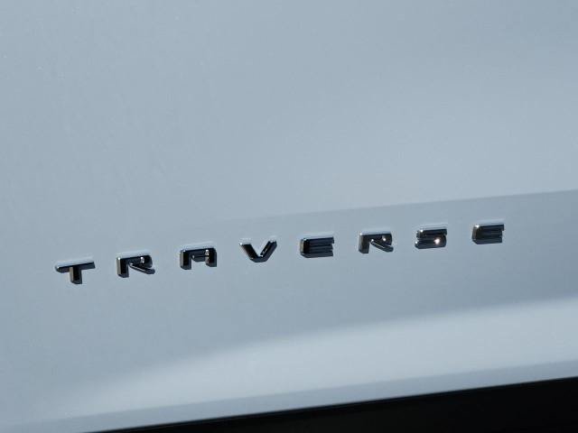 New 2027 Chevrolet Traverse LT w/ LPO, Cargo Package FWD image 32
