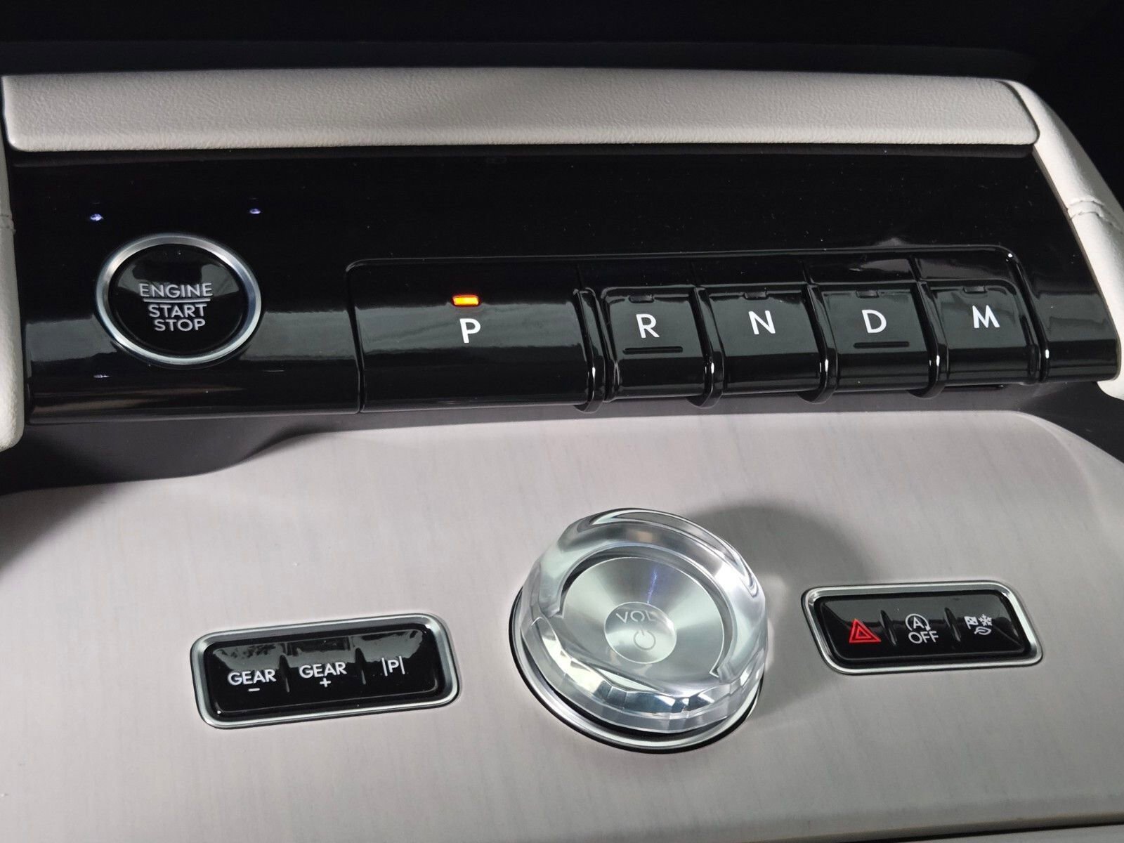 Certified 2026 Lincoln Navigator Reserve AWD/4WD image 28