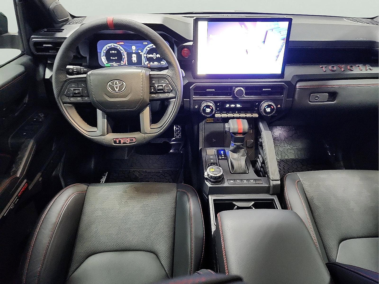Certified 2025 Toyota Tacoma TRD Pro AWD/4WD image 10