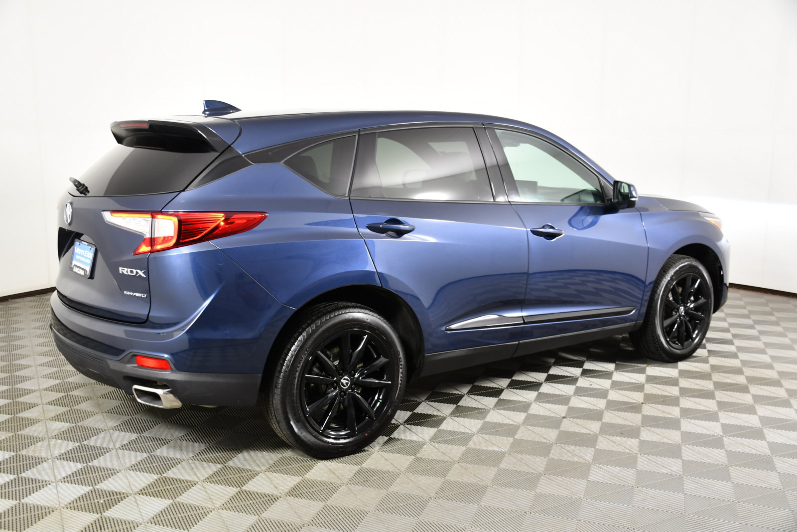 Used 2025 Acura RDX SH-AWD image 6