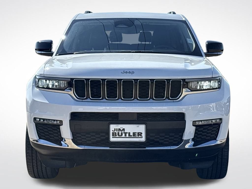 Used 2024 Jeep Grand Cherokee L Limited image 11