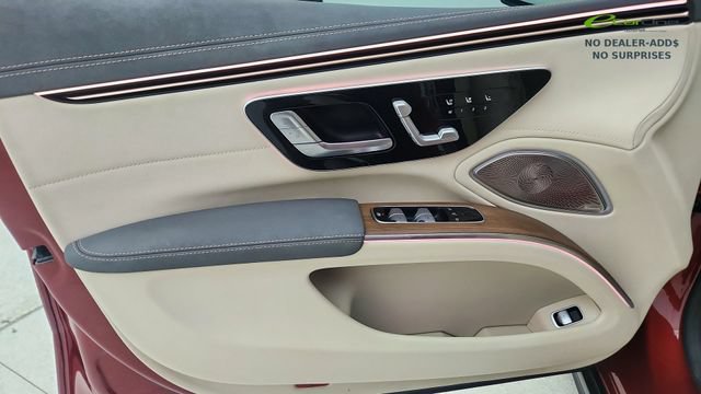 Used 2023 Mercedes-Benz EQS 450+ 4MATIC Sedan image 38
