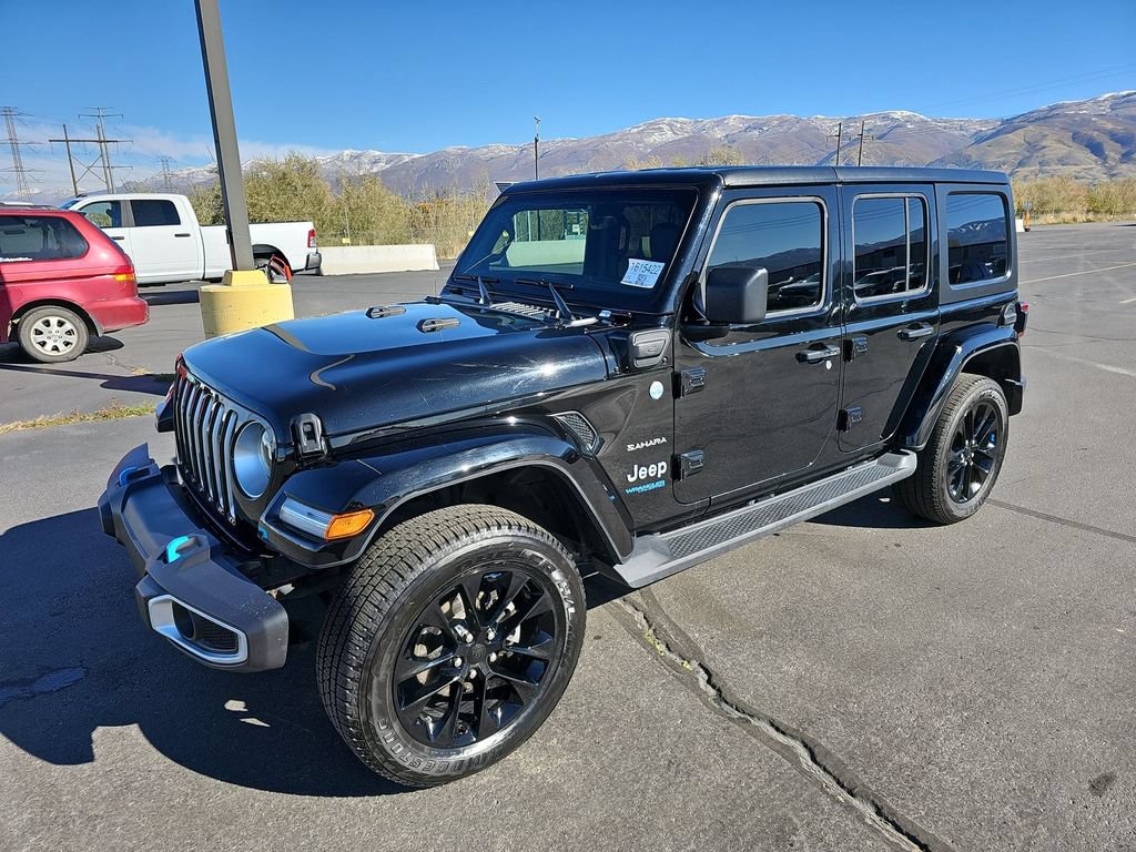 Certified 2022 Jeep Wrangler Unlimited Sahara AWD/4WD image 1