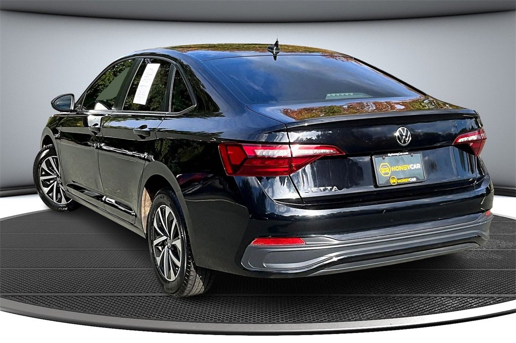Used 2023 Volkswagen Jetta S image 4