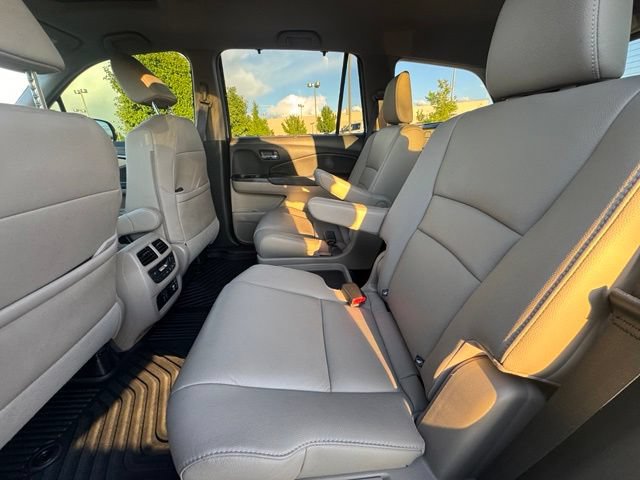 Used 2021 Honda Pilot Touring image 28