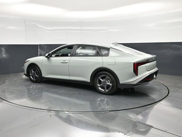 Used 2025 Kia K4 FWD image 10