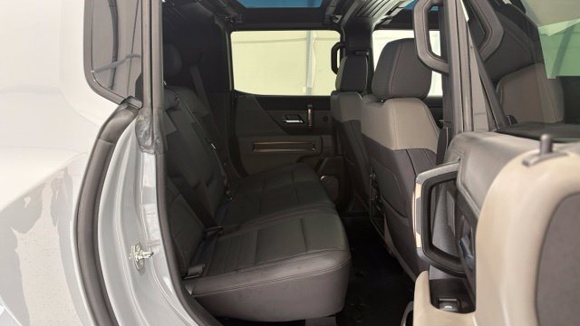 Used 2024 GMC Hummer EV 3X AWD/4WD image 25