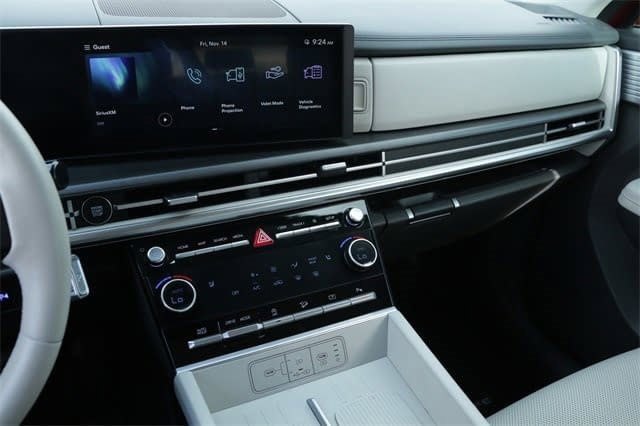 Certified 2025 Hyundai Santa Fe SEL image 16