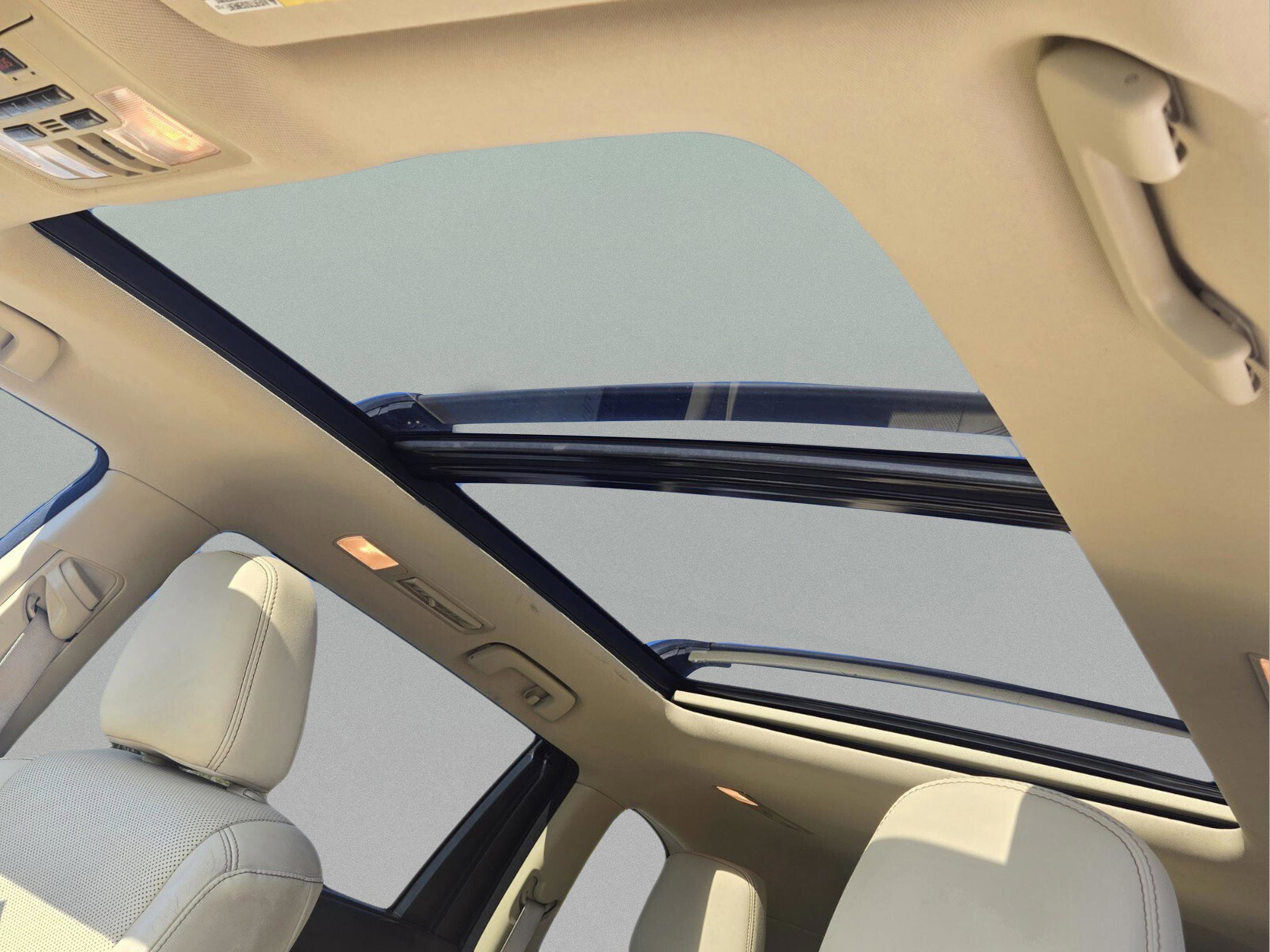 Used 2016 Toyota Highlander Limited Platinum image 24