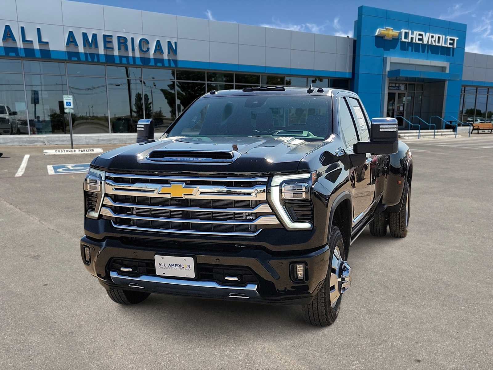 New 2026 Chevrolet Silverado 3500 High Country w/ High Country Premium Package AWD/4WD video 1