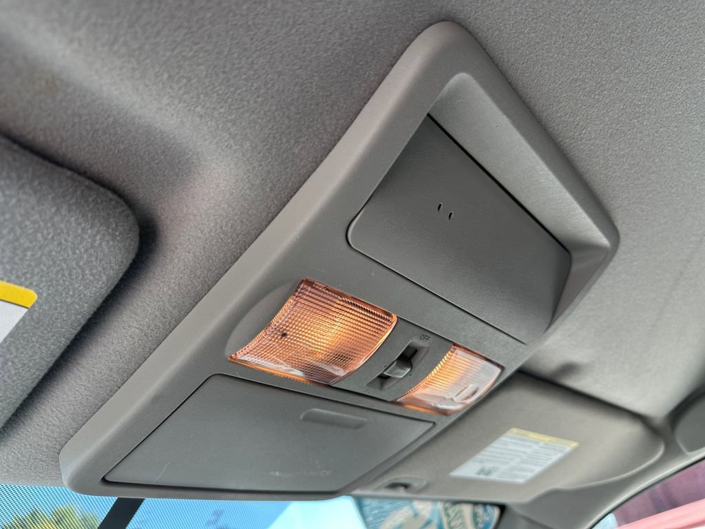 Used 2016 Nissan Frontier SV image 20