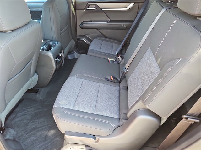 New 2026 GMC Acadia Elevation image 13