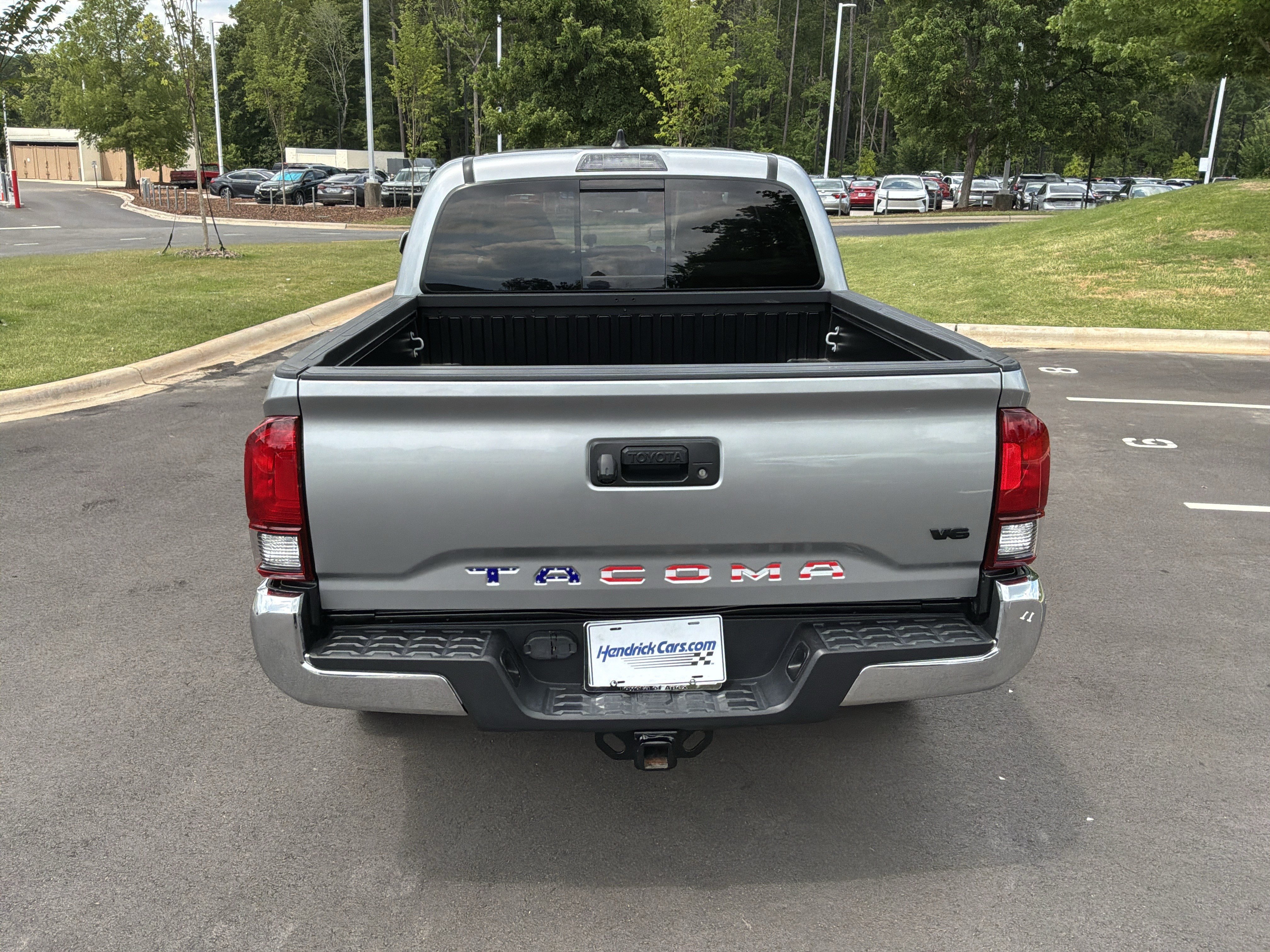 Used 2023 Toyota Tacoma SR5 RWD image 9