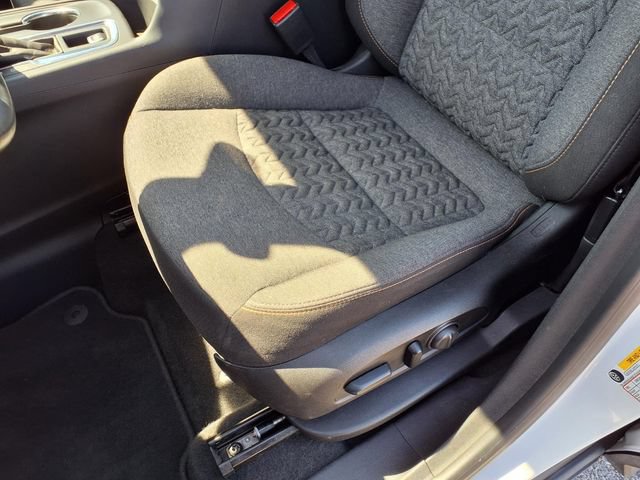 Used 2023 Chevrolet Equinox LT FWD image 46