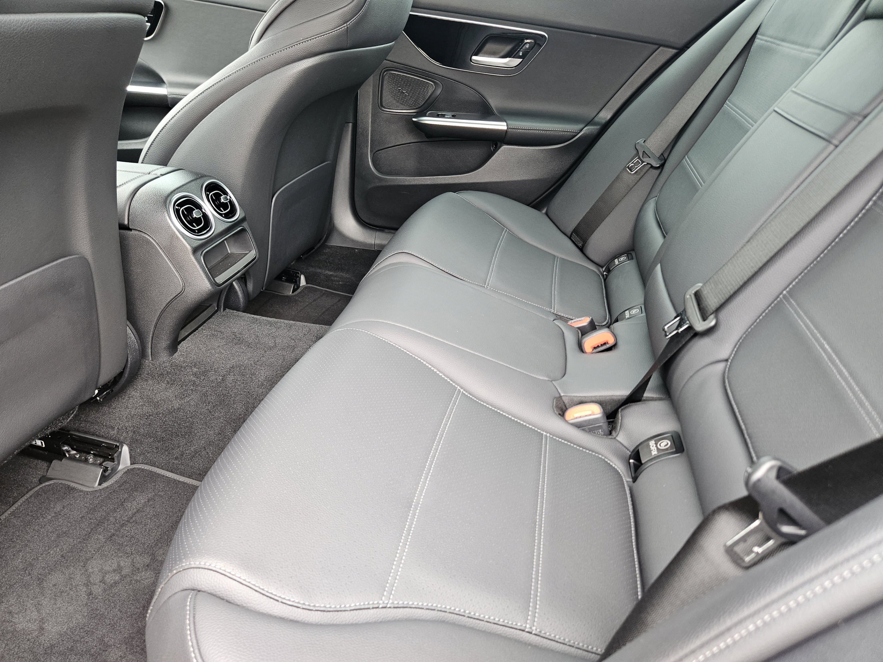 Certified 2024 Mercedes-Benz C 300 Sedan image 19