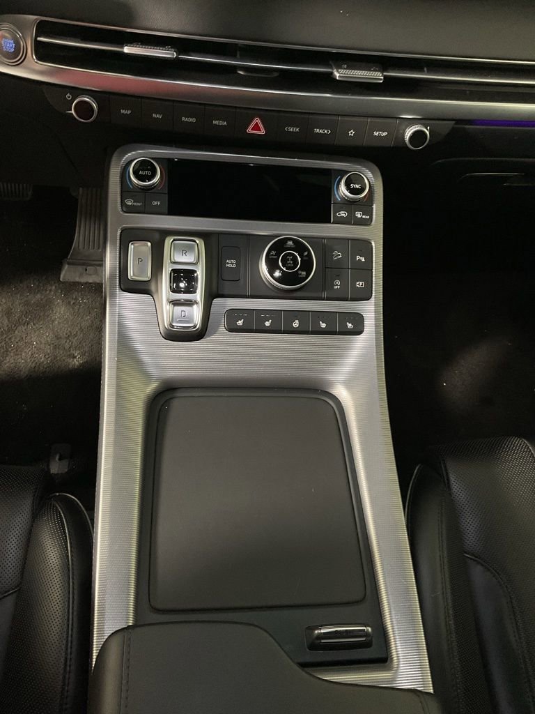 Used 2024 Hyundai Palisade Calligraphy image 29
