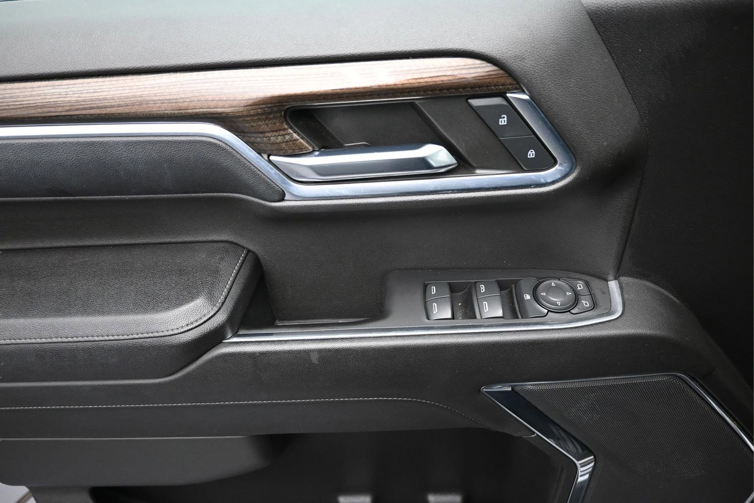 Used 2023 Chevrolet Silverado 1500 LT image 13