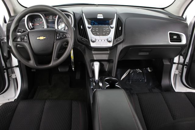 Used 2014 Chevrolet Equinox LS FWD image 6