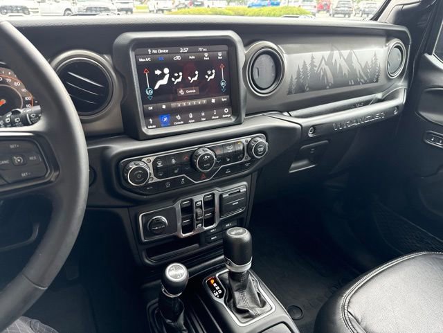 Used 2023 Jeep Wrangler Unlimited Sport AWD/4WD image 18