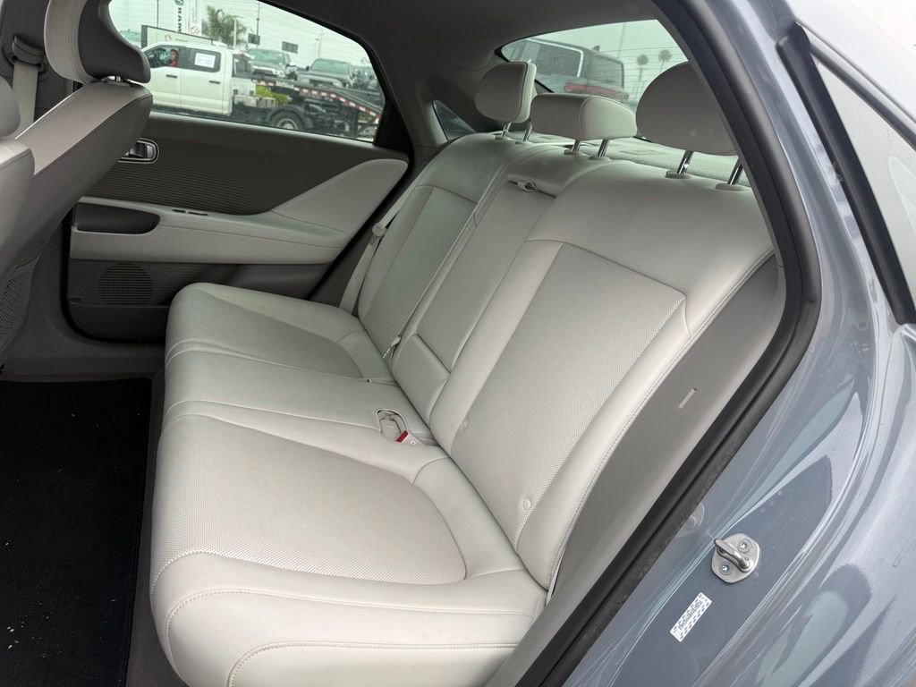 Used 2023 Hyundai Ioniq 6 SEL RWD image 4