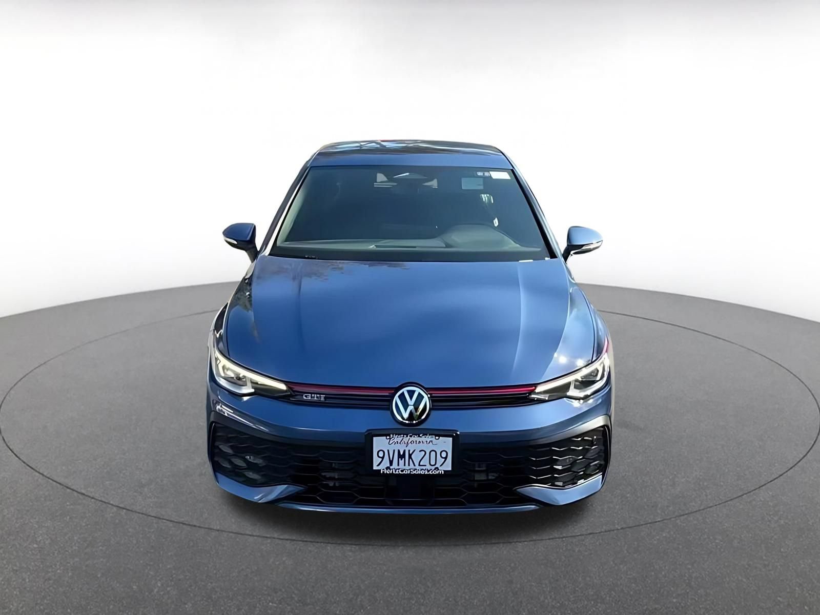 Used 2026 Volkswagen Golf S FWD image 4