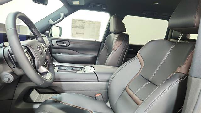 New 2026 Nissan Armada SL image 11