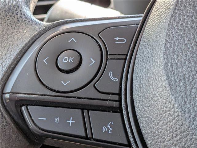 Used 2020 Toyota RAV4 XLE w/ Convenience Package FWD image 12