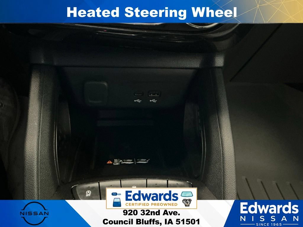 Used 2024 Chevrolet TrailBlazer LT w/ Convenience Package AWD/4WD image 27