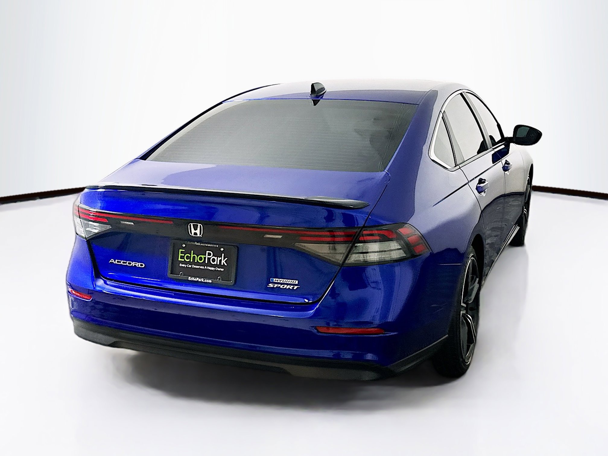 Used 2024 Honda Accord Sport image 9