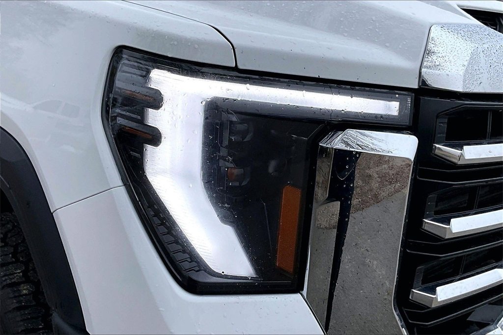 Used 2024 GMC Sierra 3500 SLE w/ SLE Convenience Package image 25
